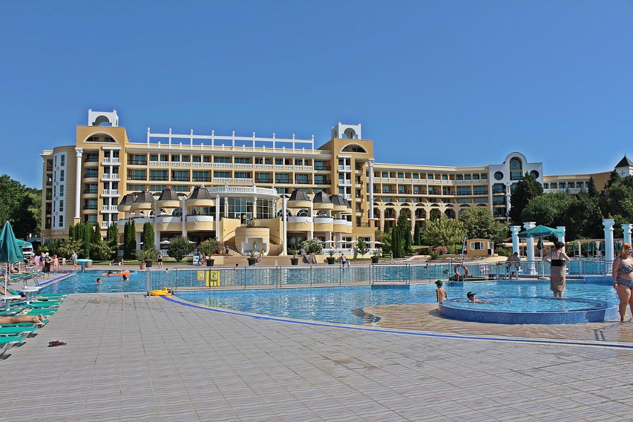 Duni Marina Beach Hotel ดูนี ภายนอก รูปภาพ