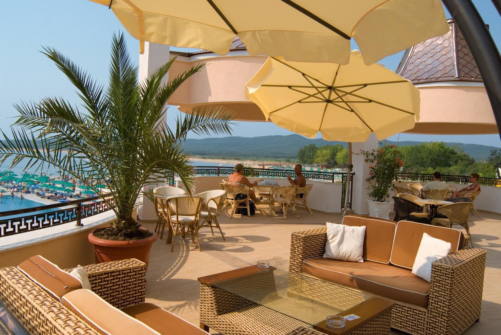 Duni Marina Beach Hotel ดูนี ภายนอก รูปภาพ